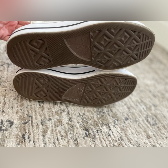 Converse Chuck Taylor All Star Lift High Top White Size 9 Womens Canvas - Picture 10 of 11